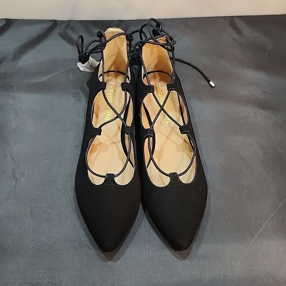 BRAND NEW CITYCLASSIFIED HEAT-S WOMEN"S POINTED TOE FAUX SUEDE FLAT SHOE - Picture 2 of 15